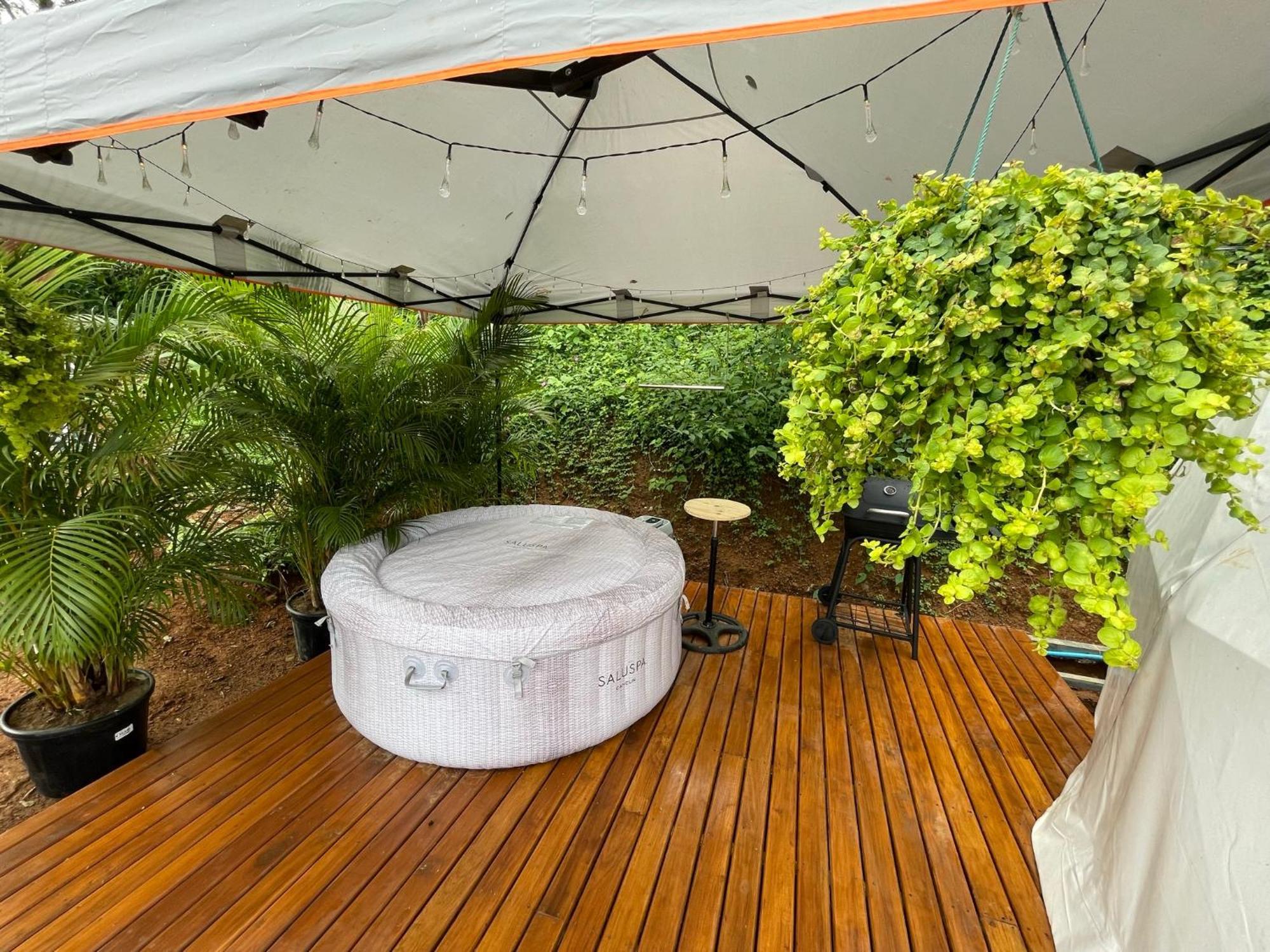 La Comarca River Glamping Dome Near Manuel Antonio Eksteriør billede